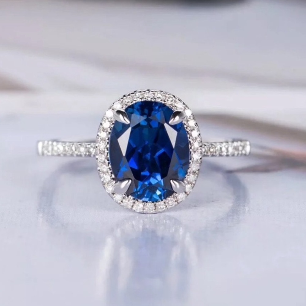 18k WHITE GOLD 3CT SAPPHIRE /DIAMOND Ring - Picture 2 of 7